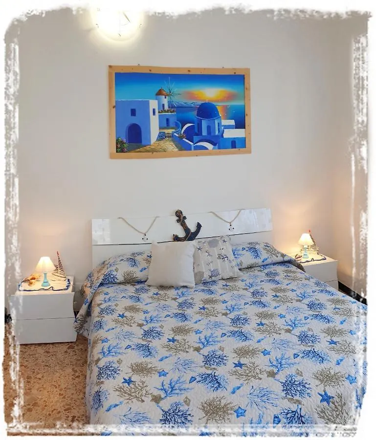 Casa Vacanza Marina, In Pieno Centro A Pochi Passi Dal Mare E Con Aria Condizionata!联系方式